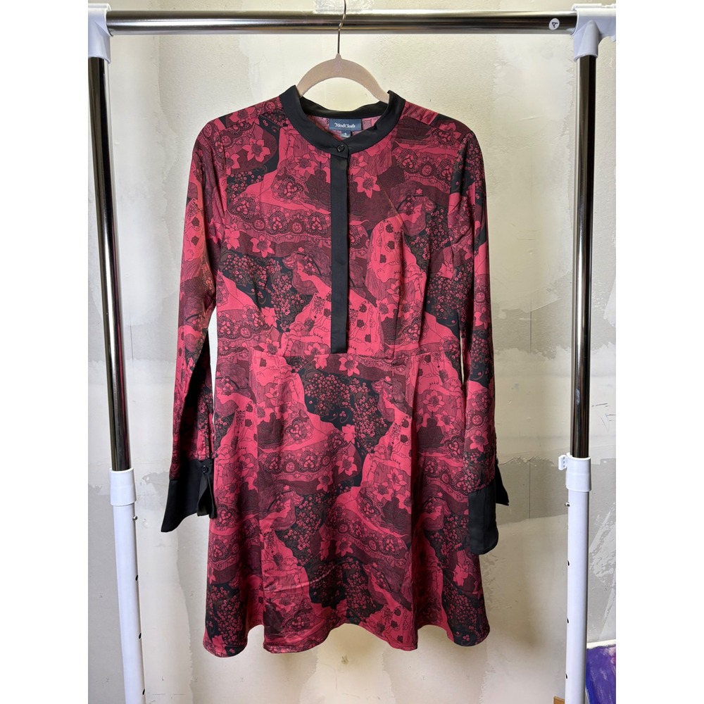 ModCloth Red Black Art Nouveau Portrait Print‎ Fit & Flare Dress Size 6